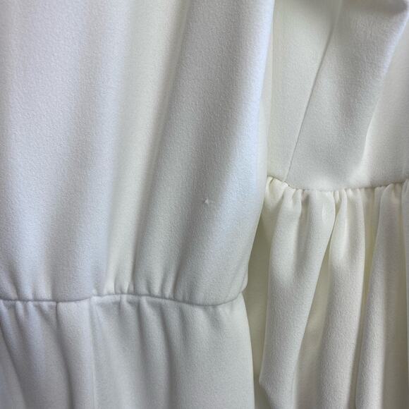 Marina Bell Sleeve Jumpsuit in White, Size 6 - Picture 7 of 7